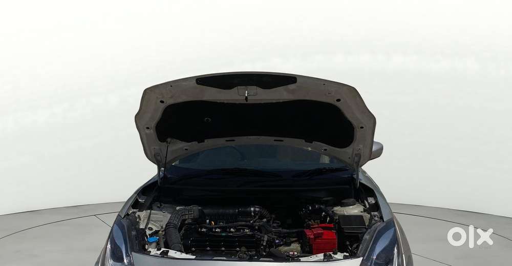 Maruti Suzuki Swift Dzire Zxi + Amt, 2019, Petrol