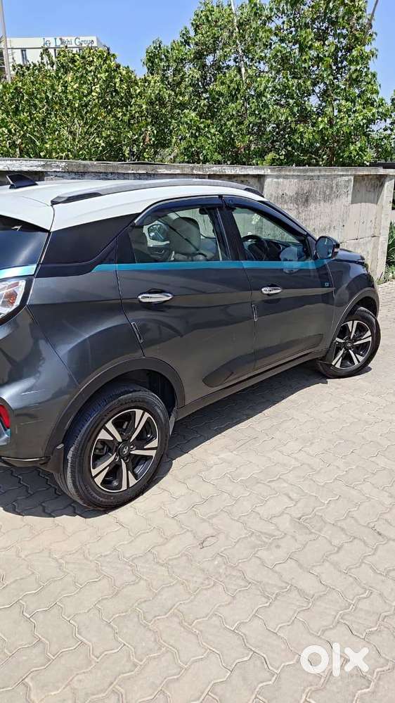 Tata Nexon Ev Max 2022 Electric Well Maintained