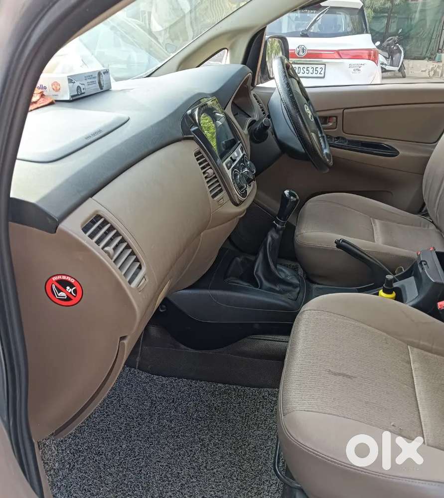 Toyota Innova 2016 Diesel Well Maintained