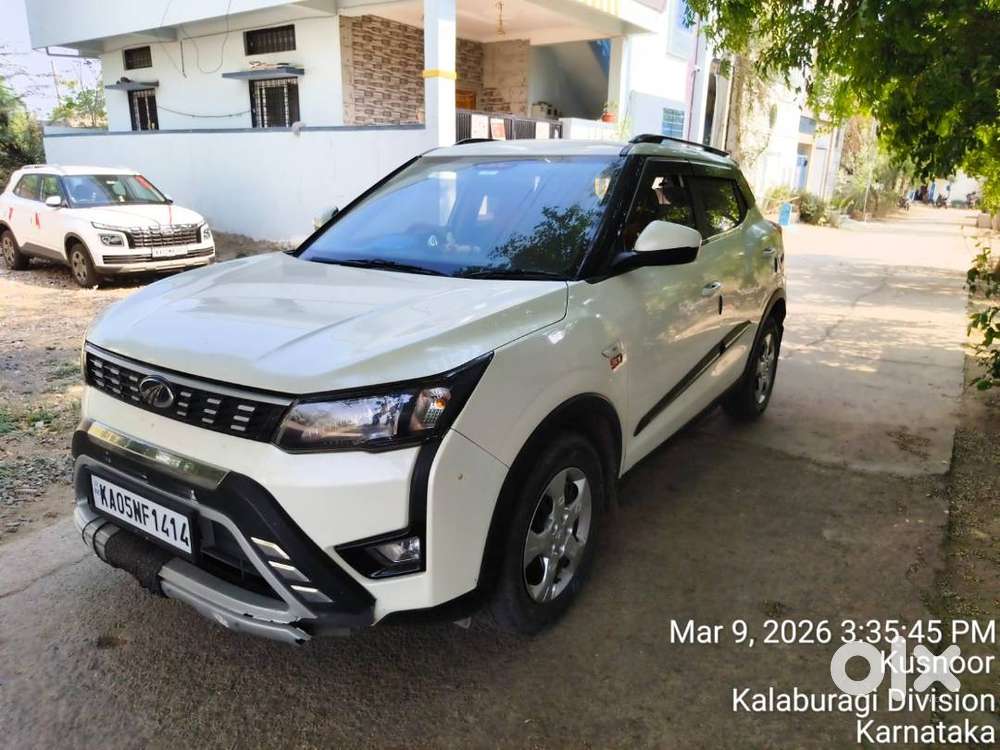 Mahindra Xuv300 2022 Diesel Well Maintained