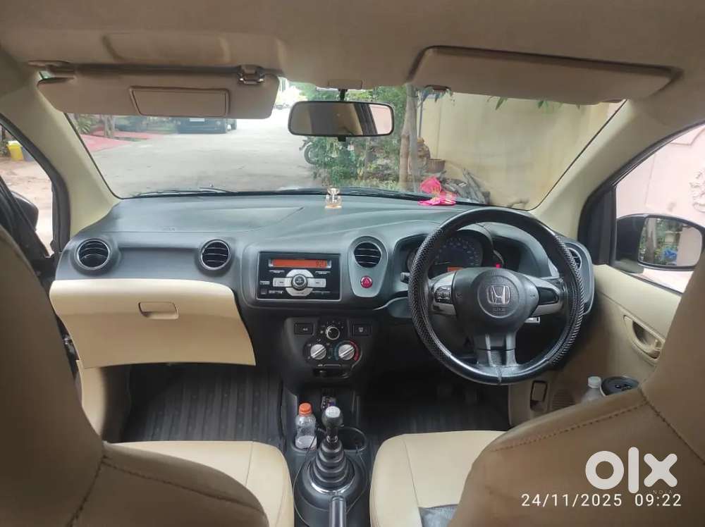 Honda Amaze 2015 Diesel Well Maintained