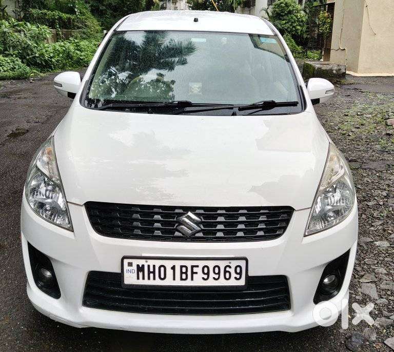 Maruti Suzuki Ertiga Zxi, 2012, Petrol