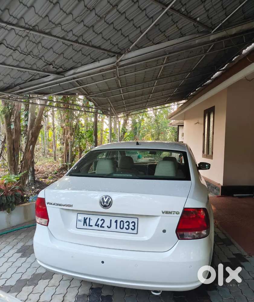 Volkswagen Vento 1.6 Petrol Highline