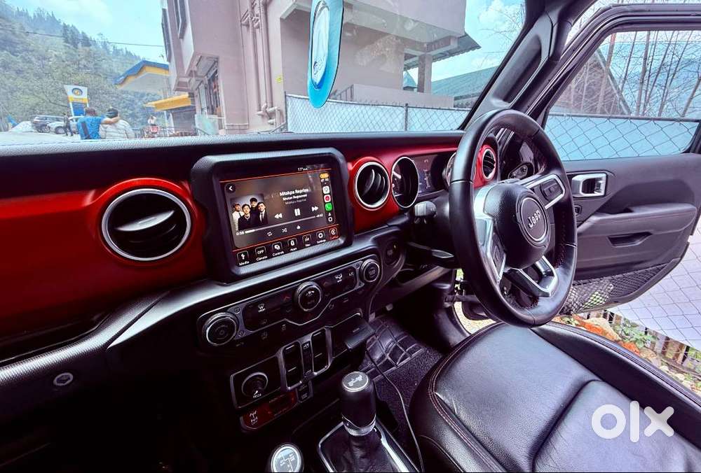 Pristine Black Jeep Wrangler Rubicon 4x4 Auto