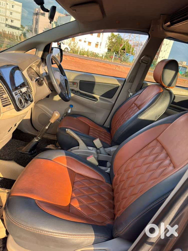 Toyota Innova 2.5 V Diesel