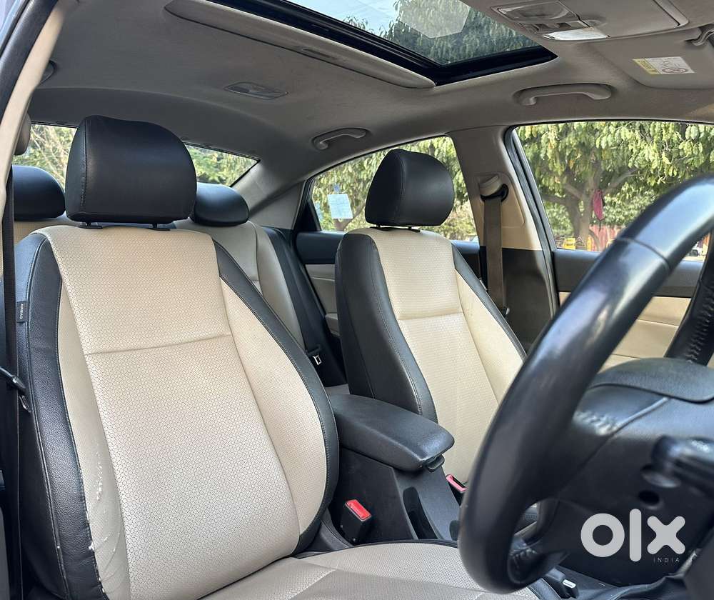 Hyundai Verna 1.6 Sx (o) Vtvt, 2018, Petrol