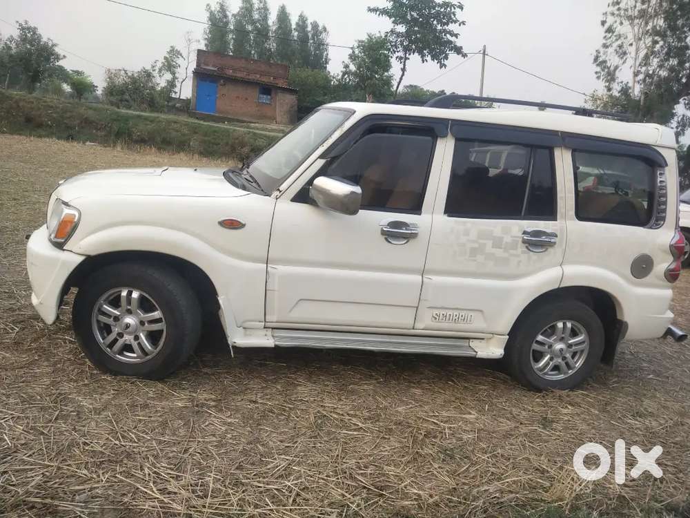 Mahindra Scorpio 2013