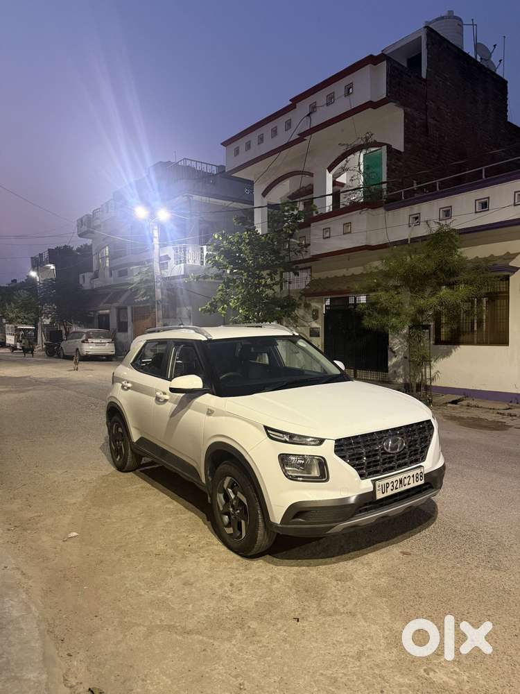 Hyundai Venue 1.2 S Plus, 2021, Petrol
