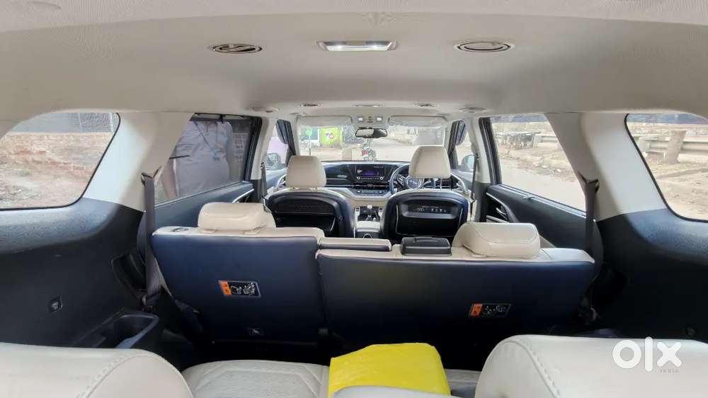 Kia Carens 2023 Diesel Well Maintained (urgent Sale)