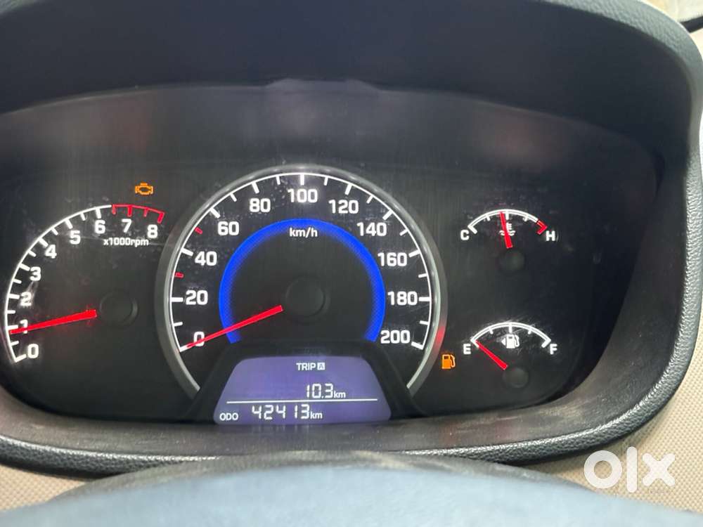 Hyundai Grand I10 Petrol 42300 Km Driven