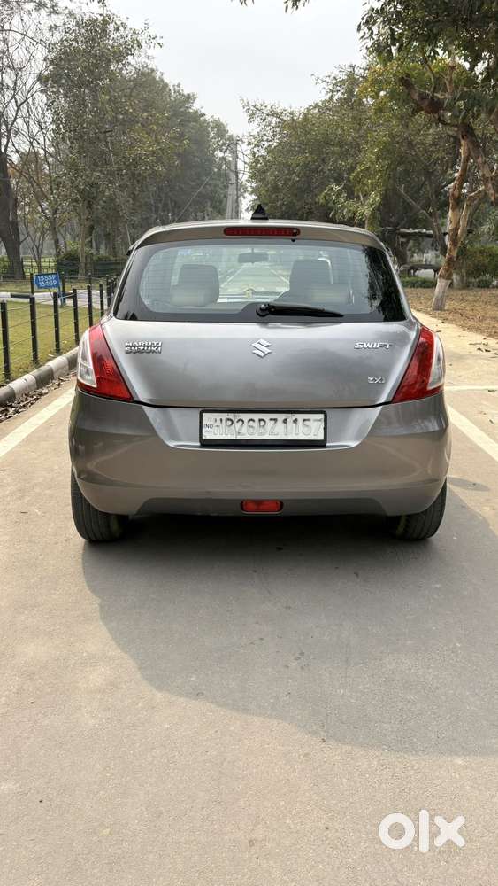 Maruti Suzuki Swift Vvt Zxi, 2013, Petrol