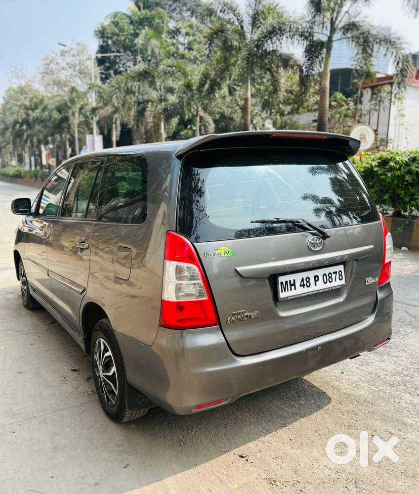 Toyota Innova [2013-2016] 2.5 G4 8 Str, 2012, Diesel