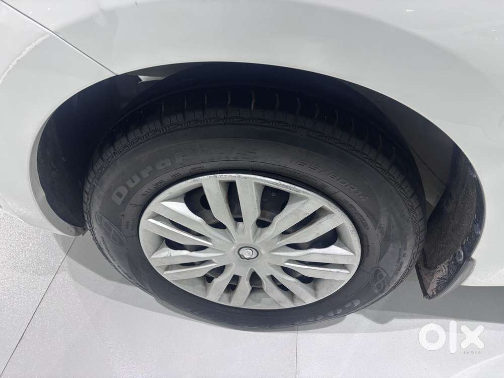 Maruti Suzuki Swift Dzire Vxi(o) At, 2017, Petrol