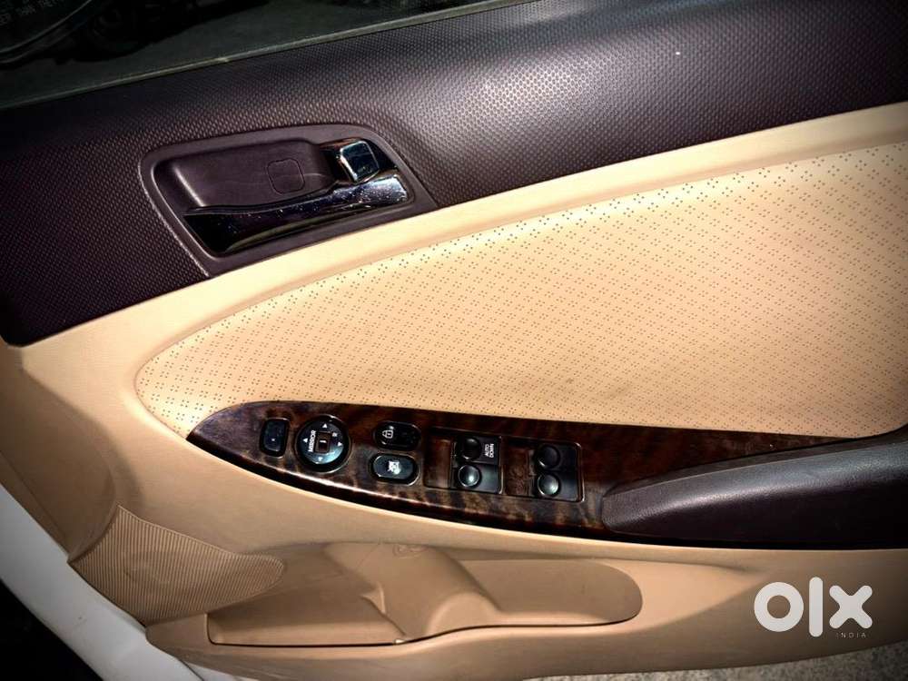 Hyundai Verna 2012 Petrol Well Maintained