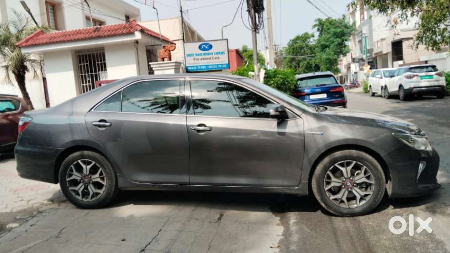 Toyota Camry Hybrid, 2015, Petrol