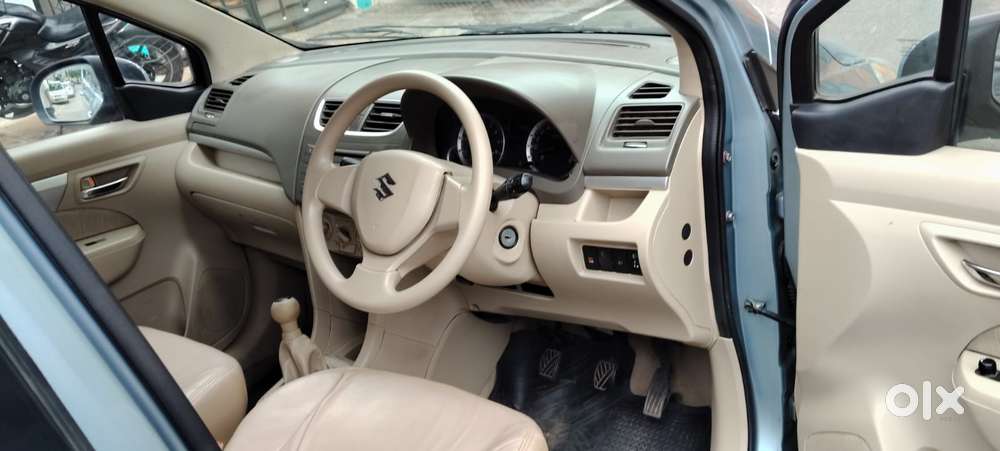 Maruti Suzuki Ertiga Vxi, 2012, Petrol