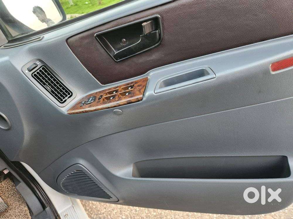 Tata Safari Dicor 2.2 Lx 4x2, 2011, Diesel