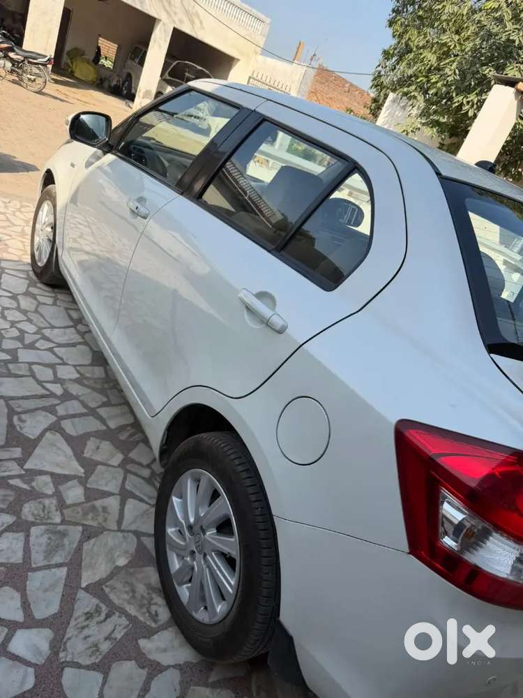 Maruti Suzuki Dzire 2015 Diesel 92000 Km Driven