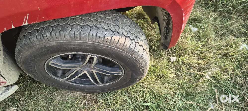 Mahindra Tuv 300 Plus 2016