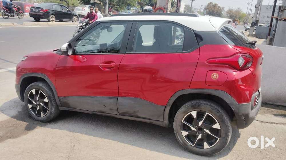 Tata Punch 1.2 Revotron Creative Amt Dual Tone, 2022, Petrol