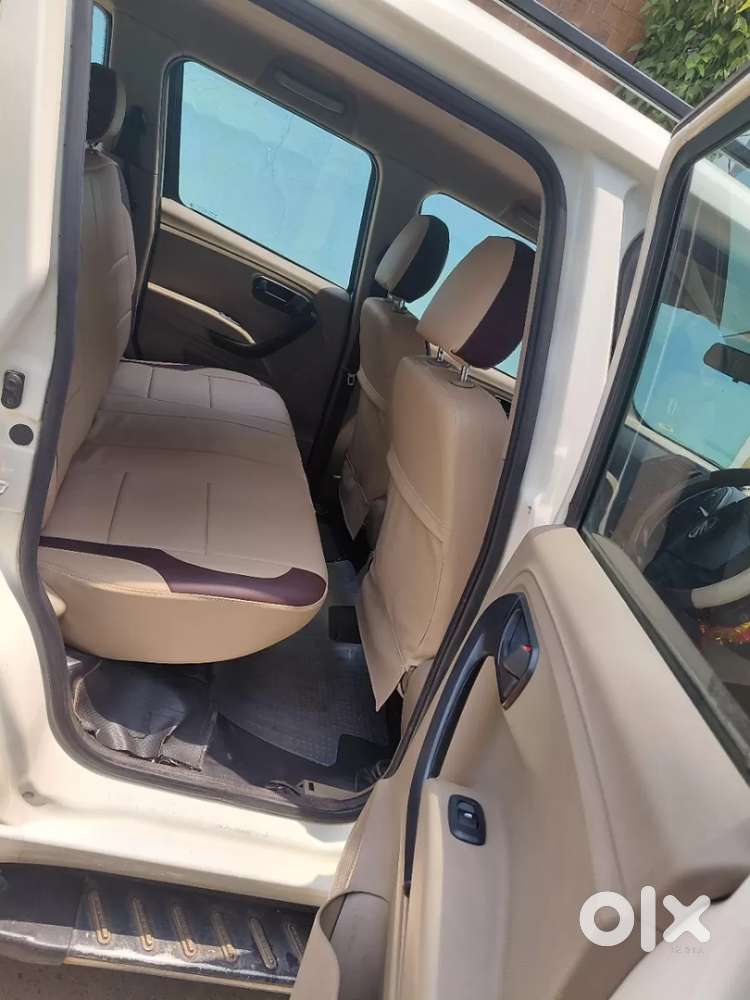 Mahindra Tuv 300 T6 Plus Amt, 2019, Diesel