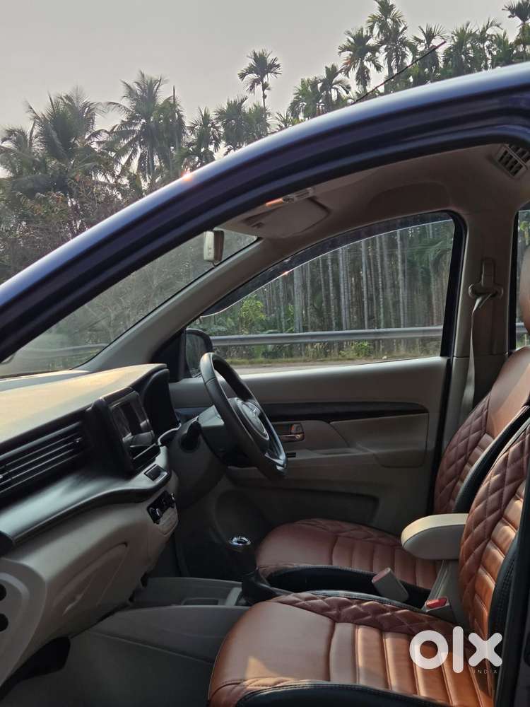 Toyota Rumion V Mt, 2024, Petrol