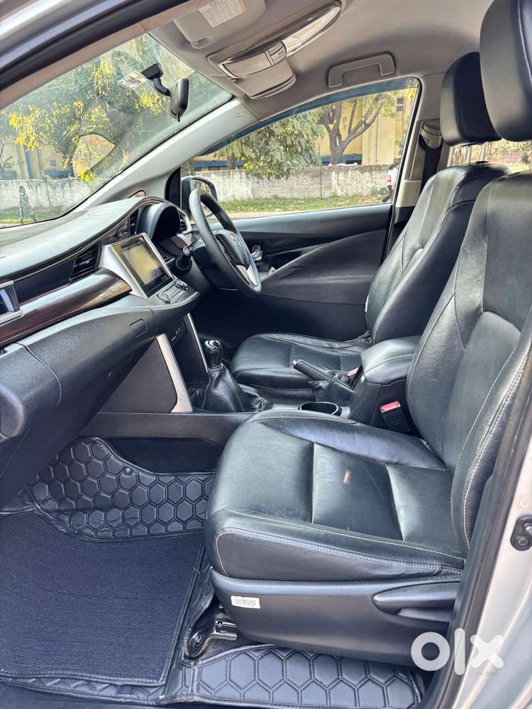 Toyota Innova Crysta 2.4 Z 7 Str, 2016, Diesel