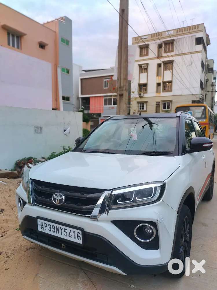 Toyota Urban Cruiser 2022 Mid Grade