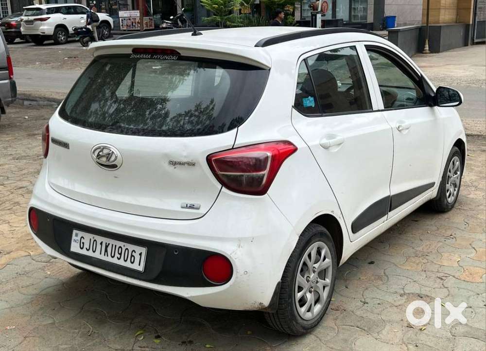 Hyundai Grand I10 Sportz, 2019, Petrol