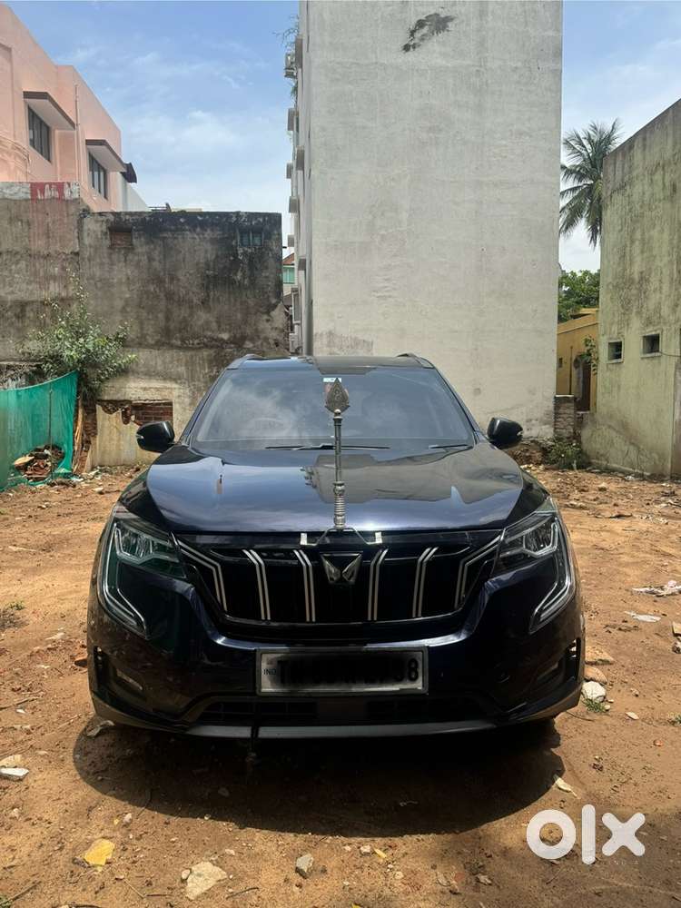 Mahindra Xuv700 2022 Year Petrol Manual Car