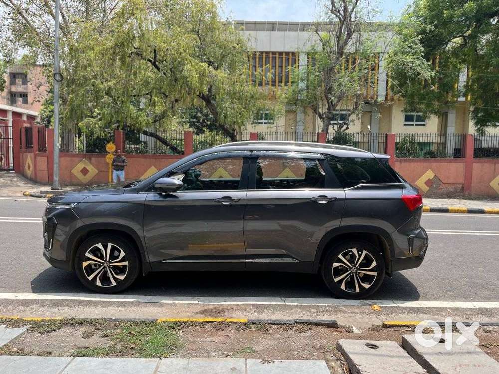 Mg Hector Plus Sharp Pro 1.5 Turbo Petrol Cvt 7 Str, 2025, Petrol