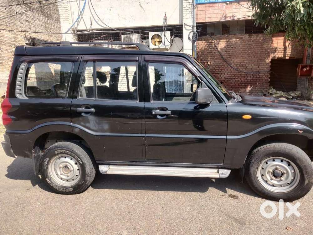 Mahindra Scorpio 2011