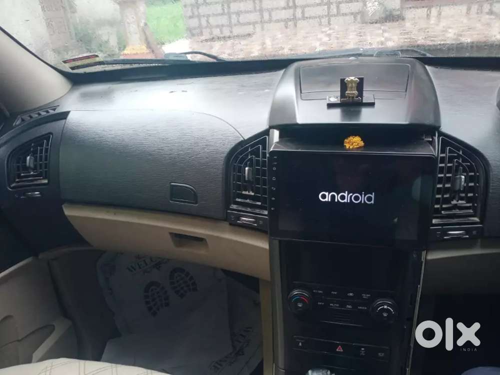 Mahindra Xuv500 2016 Diesel 150000 Km Driven