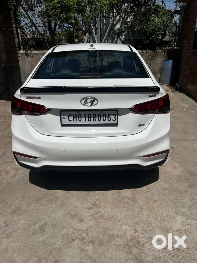 Hyundai Verna 2018 Diesel 85000 Km Driven