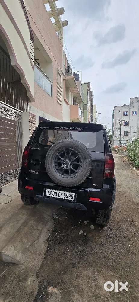 Mahindra Tuv 300 T6+ Diesel 2015
