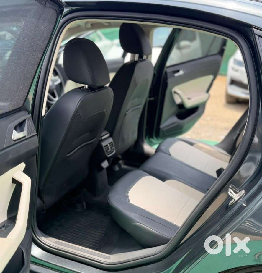 Volkswagen Virtus 1.0 Topline Tsi At, 2024, Petrol