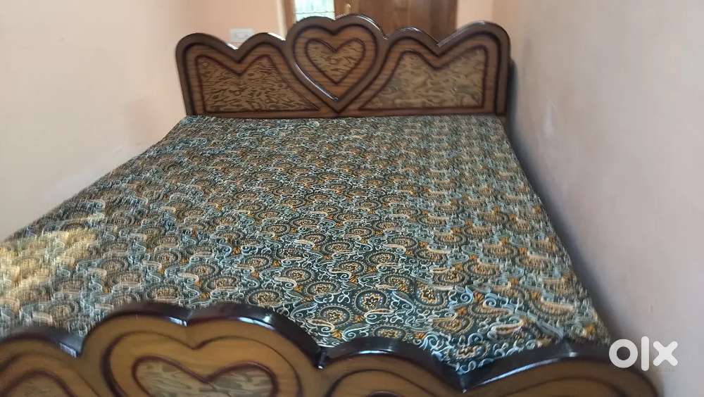 King Size Cot & Bed