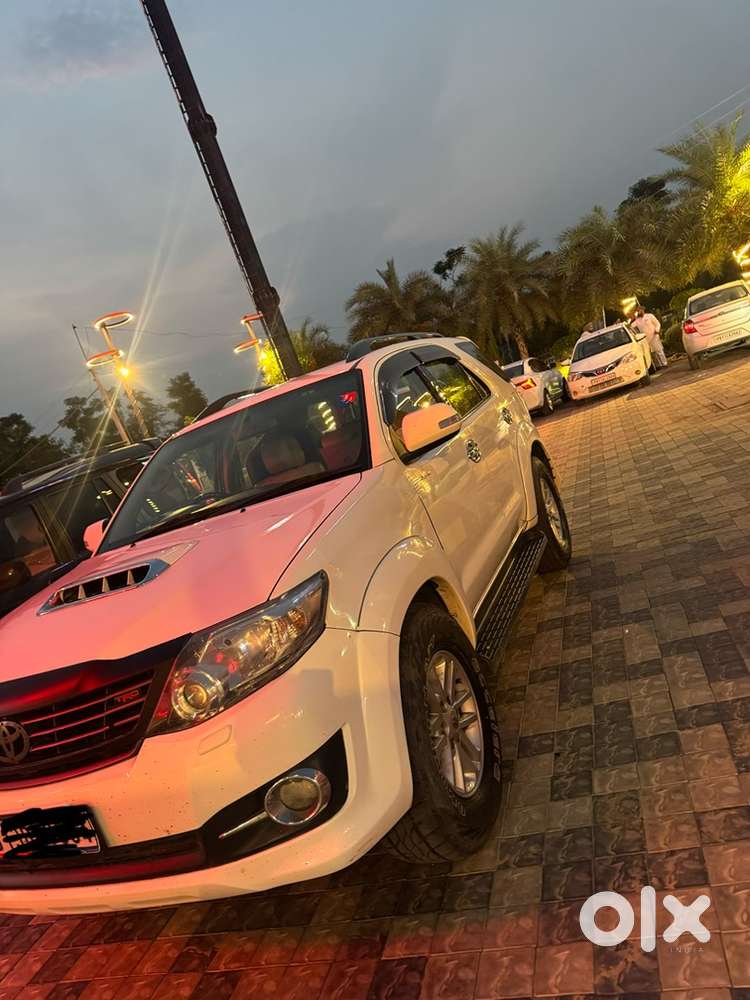 Toyota Fortuner Diesel 2013