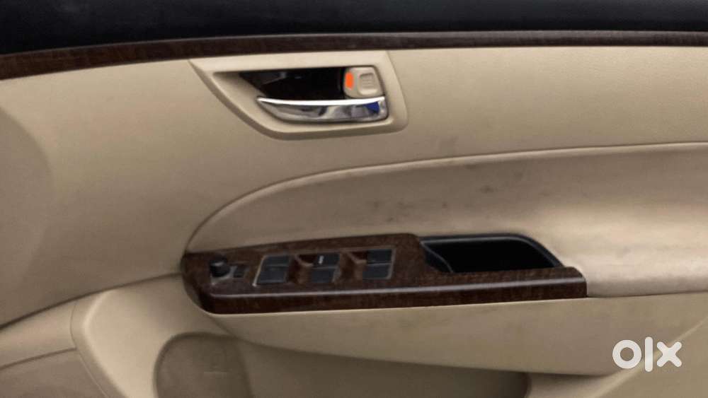 Maruti Suzuki Swift Dzire Zxi 1.2, 2015, Petrol
