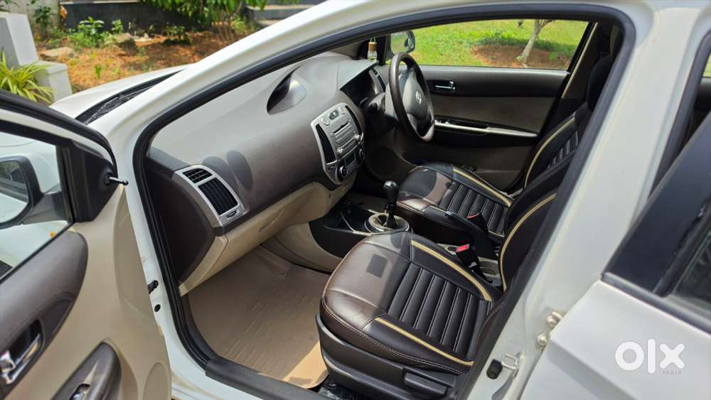 Hyundai I20 Magna Plus Diesel, 2011, Diesel