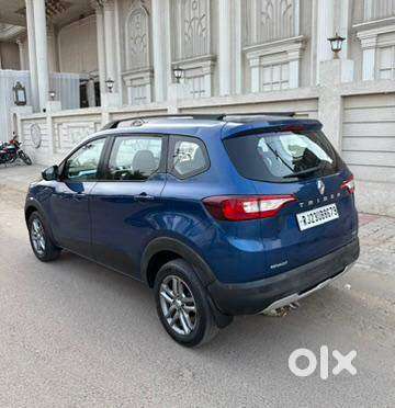 Renault Triber 1.0 Rxz Dual Tone, 2020, Petrol