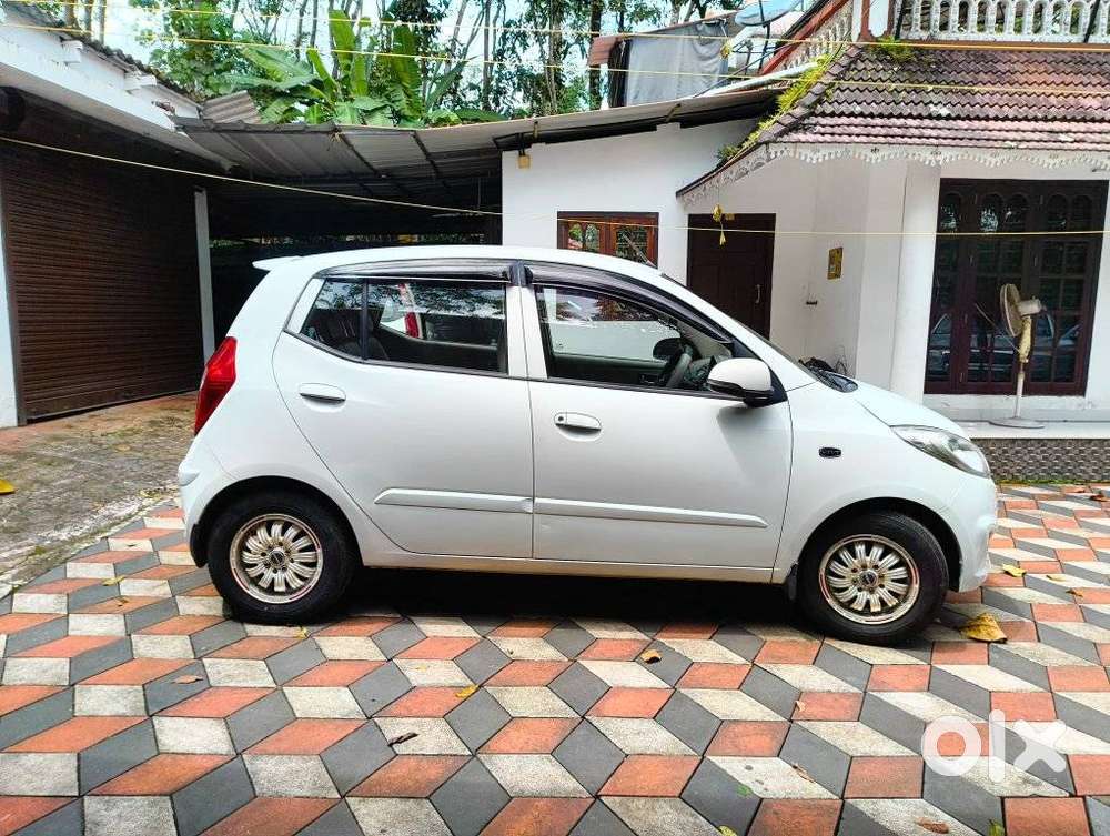 Hyundai I10 Sportz 1.2 Automatic Kappa2, 2012, Petrol