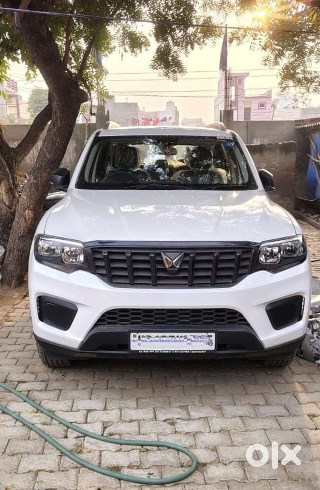 Mahindra Scorpio-n Petrol 2025