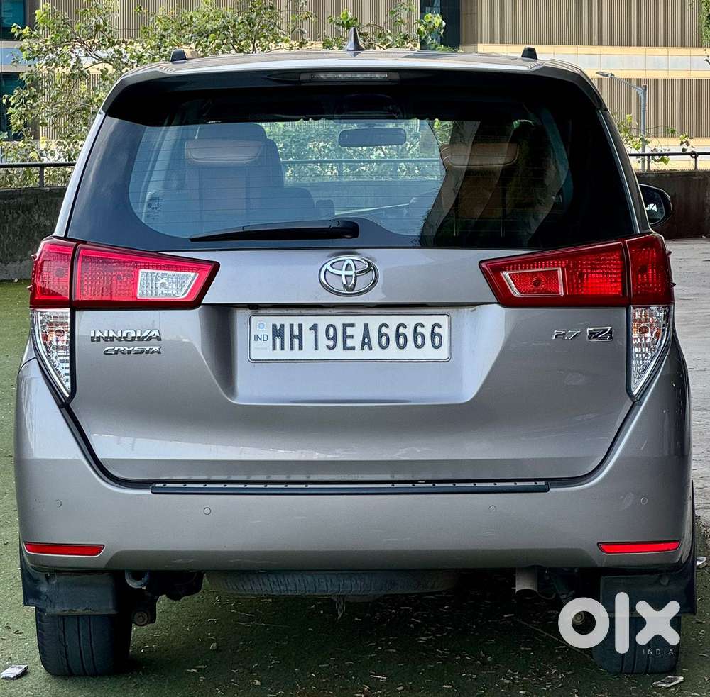 Toyota Innova Crysta [2020-ongoing] 2.7 Zx At 7 Str, 2022, Petrol