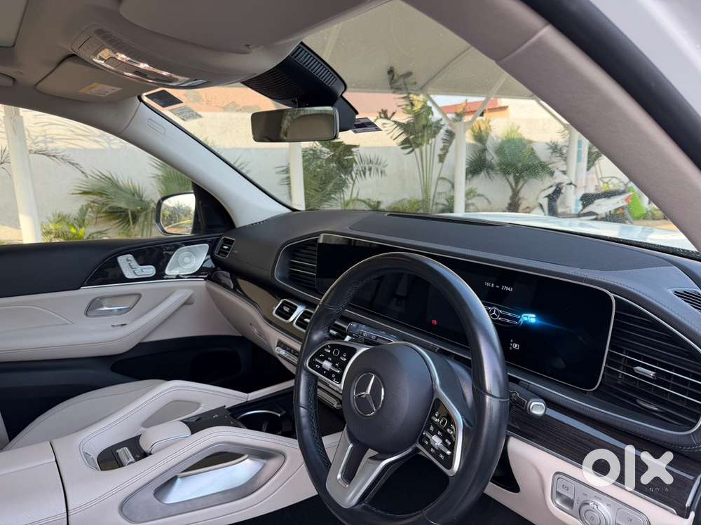 Mercedes-benz Gls 2023 Diesel 27000 Km Driven