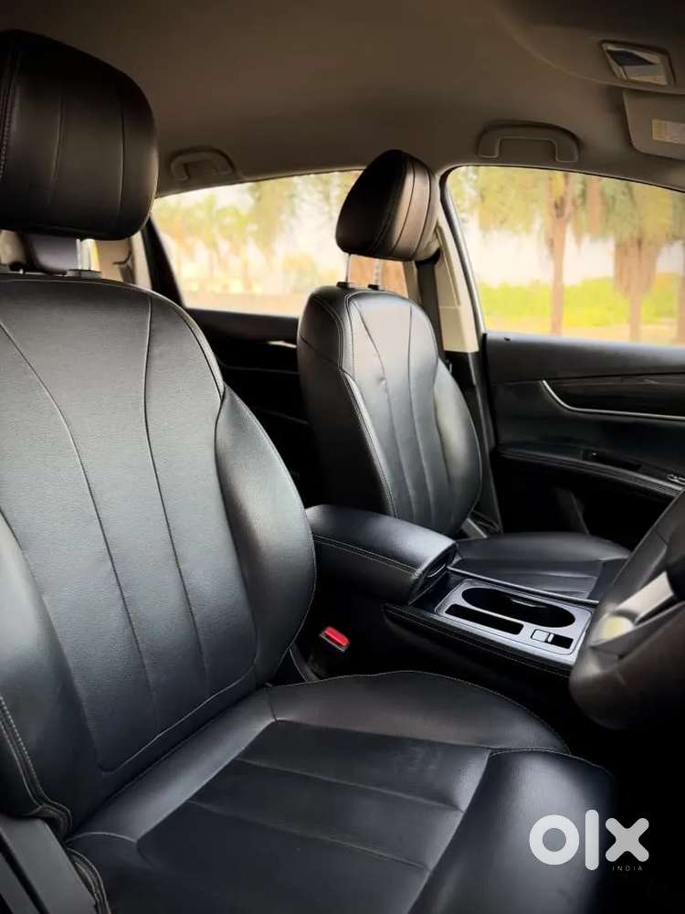 Byd E6, 2023, Electric
