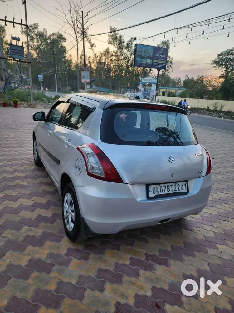 Maruti Suzuki Swift 2016 Diesel 65000 Km Driven