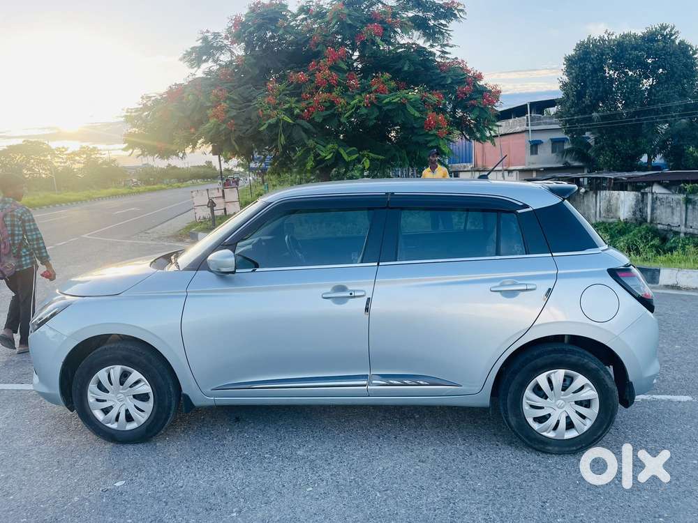Maruti Suzuki Swift Vxi Optional, 2024, Petrol