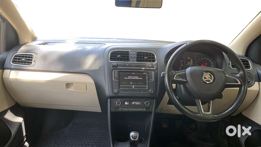 Skoda Rapid 1.0 Ambition Tsi, 2020, Petrol