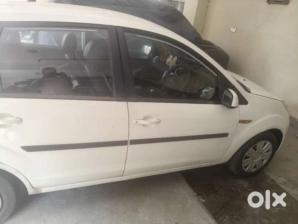 Ford Figo 1.2 Petrol 2012 Cng Best Condition Ac